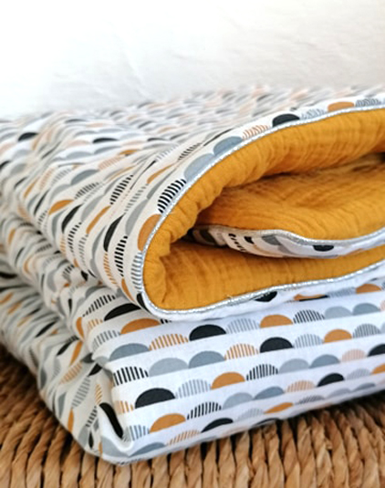 Couverture-bebe-motif-scandinaves