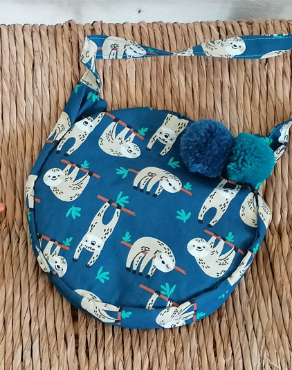 Petit sac motif paresseux