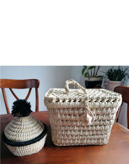 Panier à linge osier et palmier - tressage est large et aéré